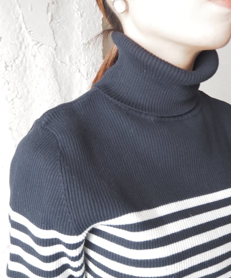 Border Rib Knit BKWH