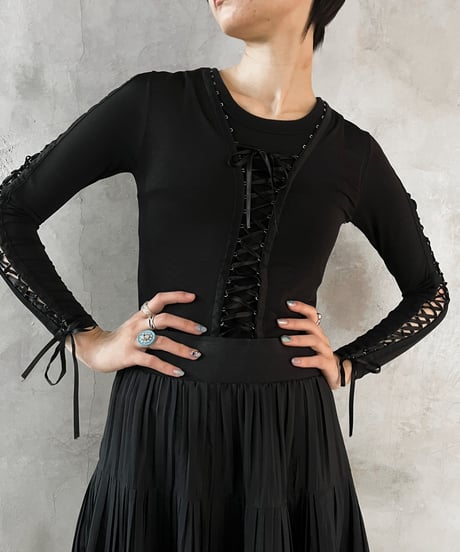 L/S Lace Up Stretch Cutsewn BK