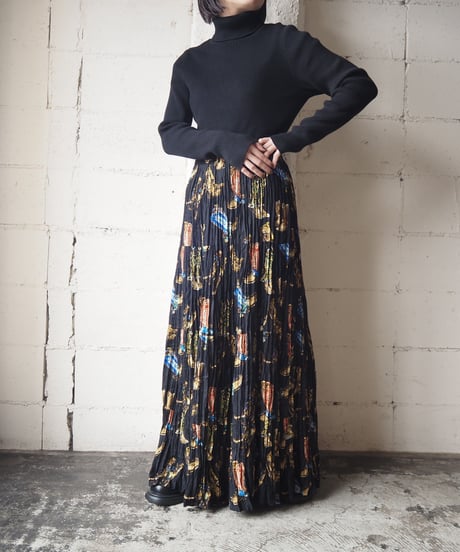 Boots Pattern Tiered Skirt BK