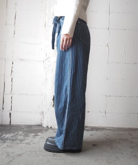 Levi's RED Stripe Wide Denim Pants NV