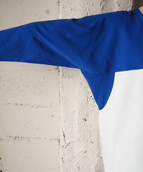 Henly Neck Bicolor Tops BL WH