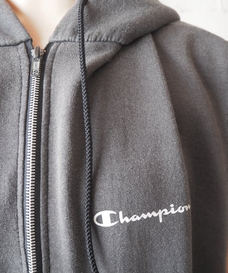 Champion Sleeve Less Hoodie GR