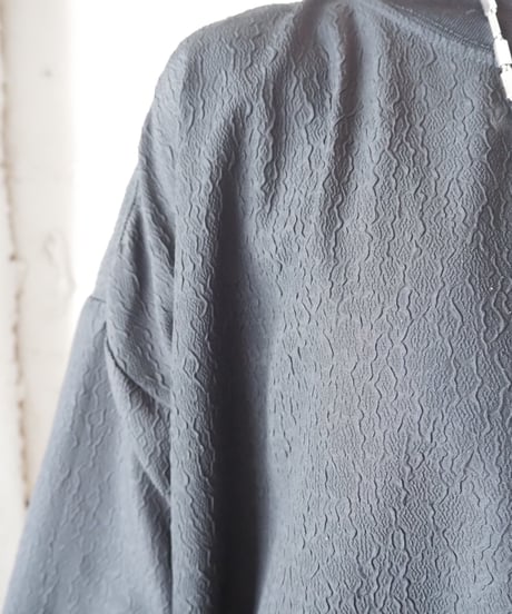 Big Embossd Tee BK