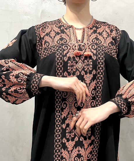 Volume Sleeve Embroidery Dress BKPI