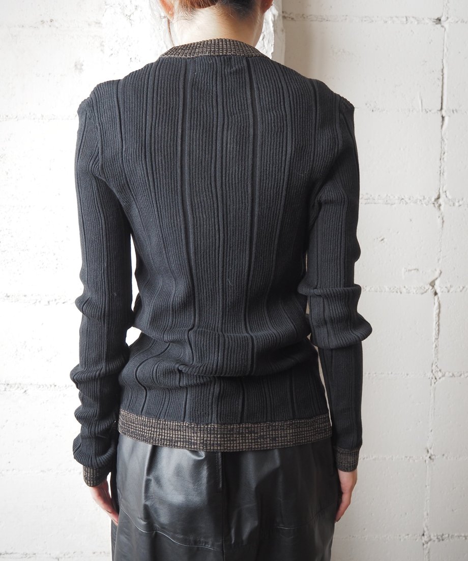 68d8b16410a492acaeb56b6e