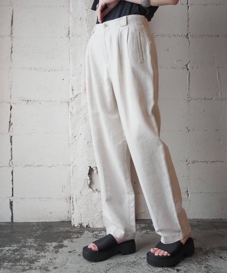Linen Tuck Pants IV