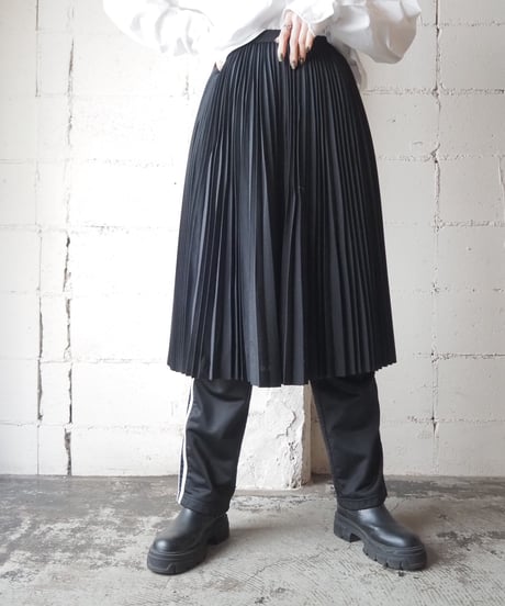 Pleated Middle Skirt BK