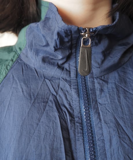 NIKE Tricolor Stand Collar Nylon Jacket NVWHGN