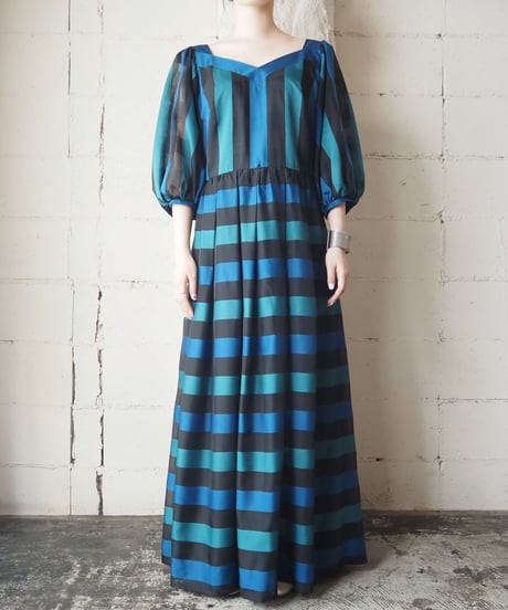Puffsleeve Seethrough Border Dress BLBK