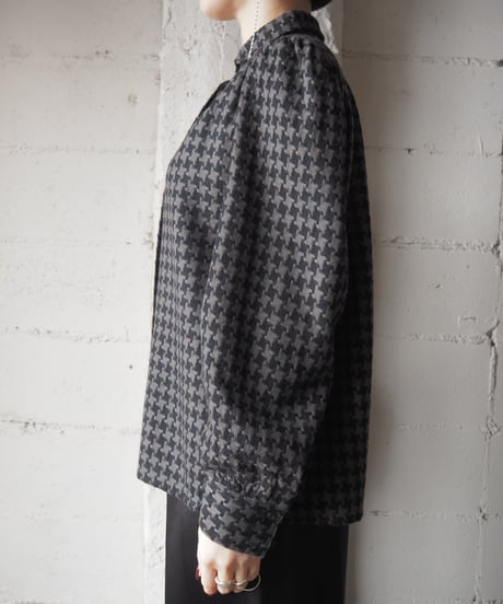1970-80's Euro Hounds Tooth Wool Blouse BK GR