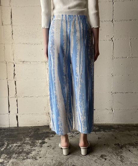 Bicolor Pleated Easy Pants LBLWH