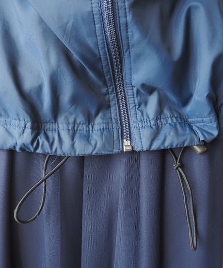 NIKE Bicolor Side Mesh Jacket NVYE