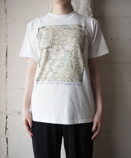 YELLOWSTONE Print Tee