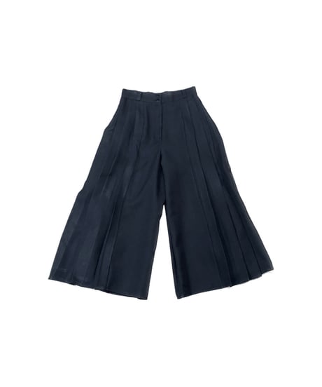 Side Pleated Design Pants BK