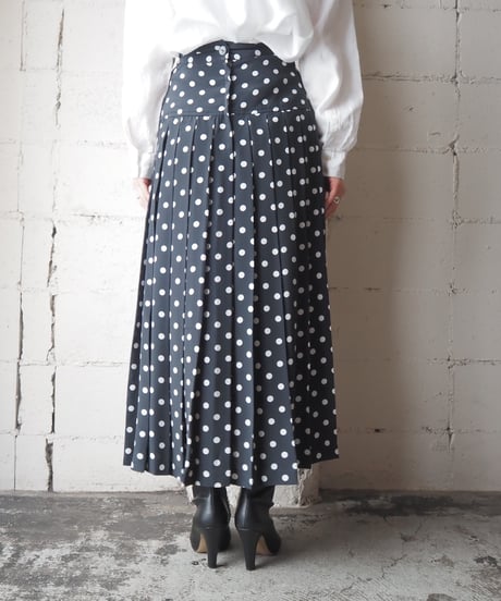 Polka Dot Pleated Skirt BKWH
