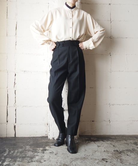 Waist Button Tuck Pants BK