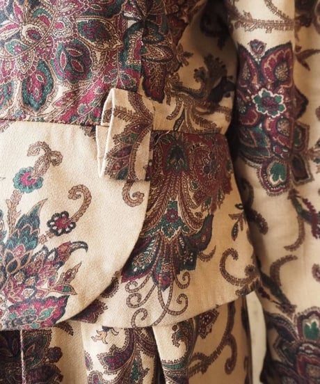 Botanical Pattern Peplum Dress BEBUR