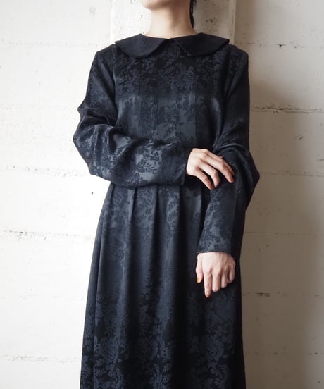 Shadow Flower Round Collar Dress BK