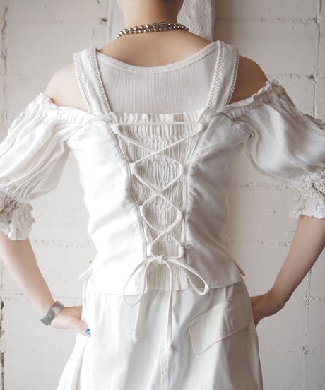 1980's Dirndl Tryolern Offshoulder Blouse IV BE