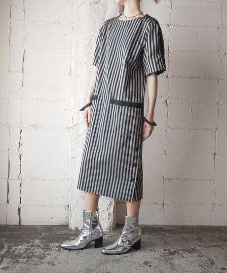 Shoulder Button Stripe Dress BKGR