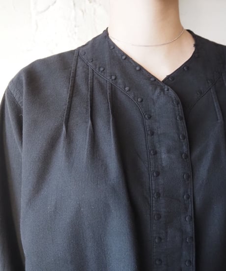 1920～30's EURO Dot Embroidery Collarless Blouse BK