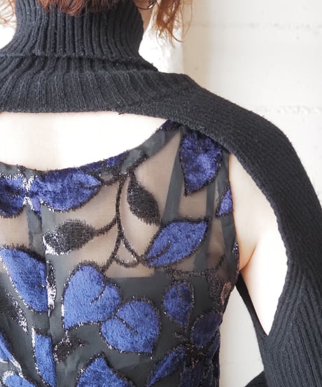 Turtle Neck Knit Sleeve BK