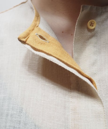 Bicolor Collarless Blouse IVYE