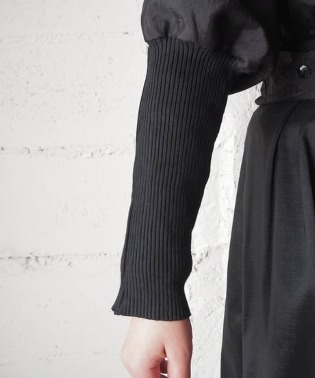 Remake Smocking Shoulder Long Rib Jacket BK
