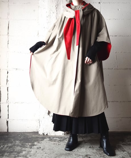 Reversible Cape Coat BERE