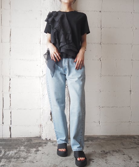 Frill Design Tee Shirt BK