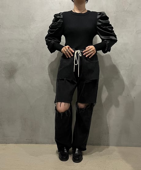 Volume Satin Sleeve Rib Knit BK