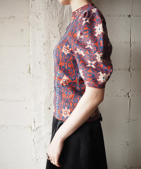 Arabesque Pattern Metalic Puff Sleave Knit REBL