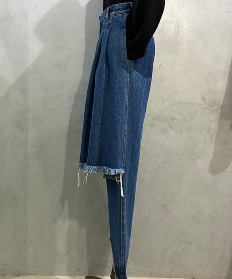 KSENIA SCHNAIDER Cut Off Tuck Denim BL