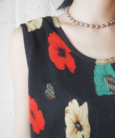 Flower Pattern Pleated Blouse BKREYE