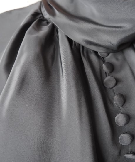 Back Open Ruffle Collar Blouse BK