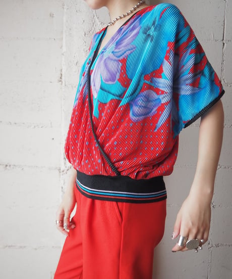 Floral Pattern Pleated Blouse REBL