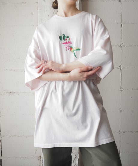Hummingbird Embroidery Big Tee LPI