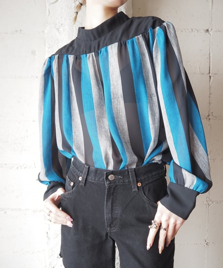 Wide Silhouette Stripe Blouse BKBLGR