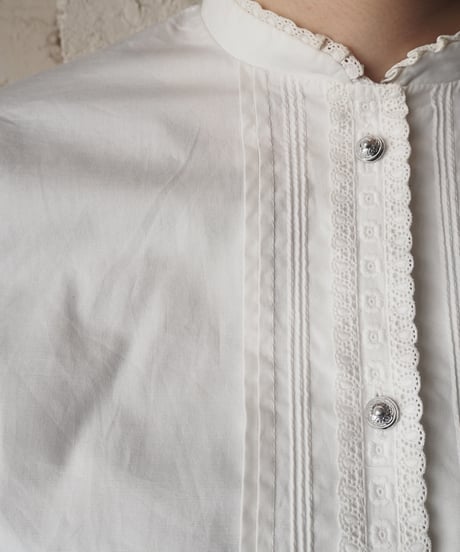 Tyrolean Stand Collar Blouse WH