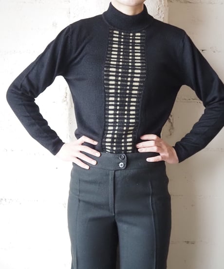 Mock Neck Design Knit BKGR