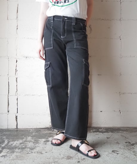 Wide Leg Cargo Pants with White Stitching BK WH