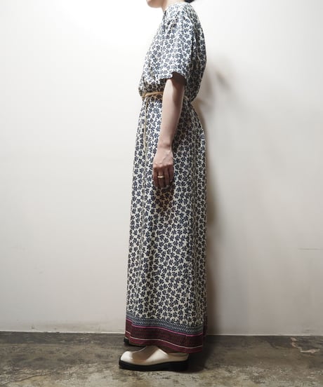 Leaf Pattern Collarless Dress WHNV