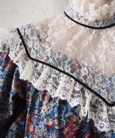 1970's Lace × Flower Pattern Dress　BLBUR