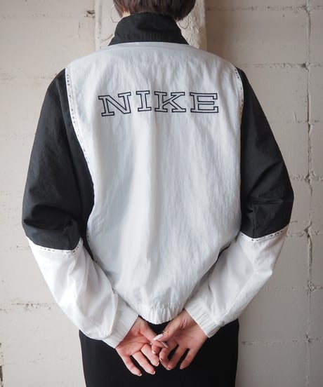 NIKE Bicolor Nylon Jacket WHBK