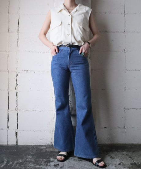 Sleeveless Open Collar Silk Shirt IV