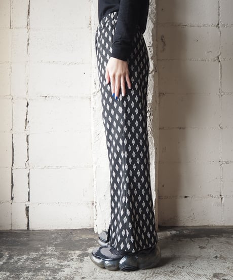 Pattern Flared Easy Pants BK
