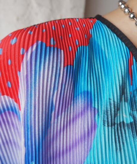 Floral Pattern Pleated Blouse REBL