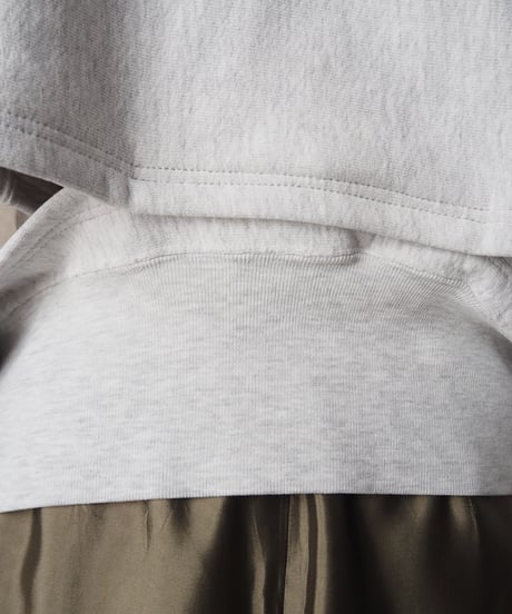 Remake Cutout Sweat GR