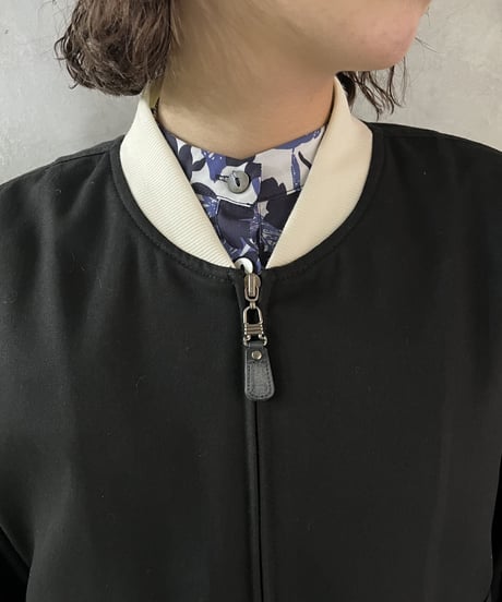 Pocket Design Bicolor Jacket BKWH