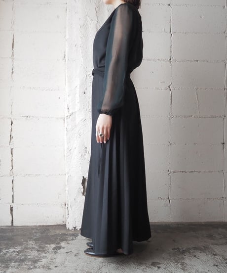 1970's Seethrough Sleeve Pleated Dress BK